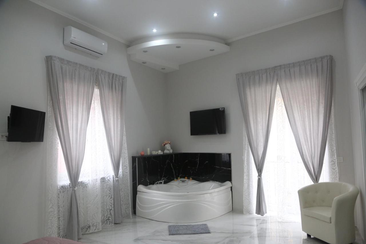 Opera Home Napoli Exteriér fotografie