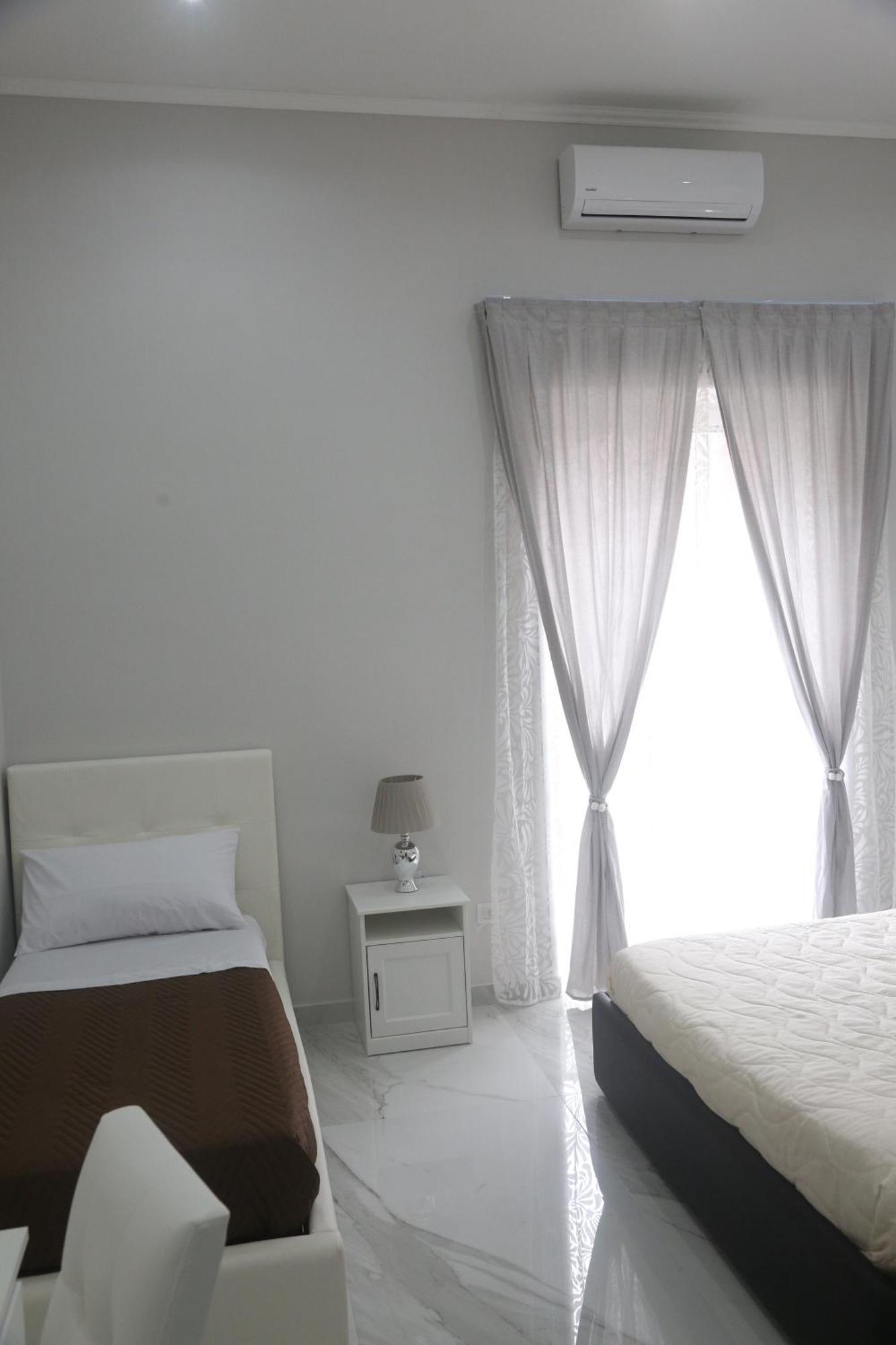 Opera Home Napoli Exteriér fotografie